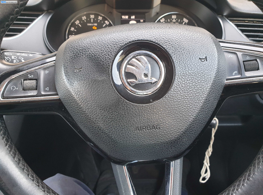 Airbag de pe Volan 3 Spite Skoda Octavia 3 2013 - 2020 [K5843]