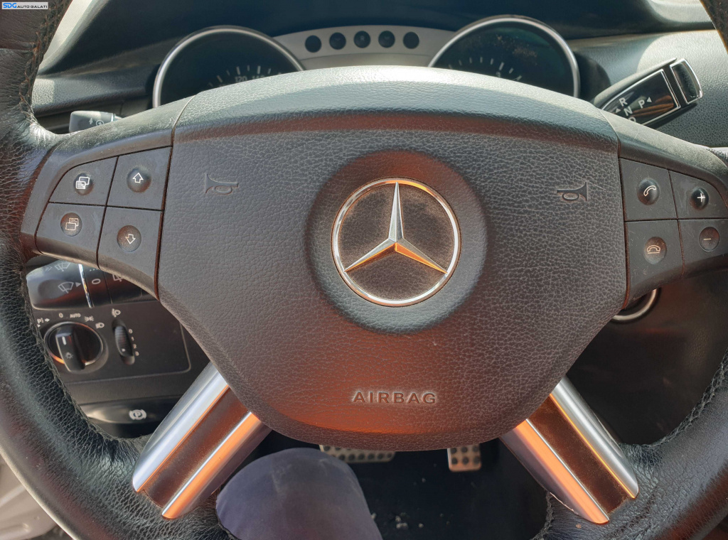 Airbag de pe Volan 4 Spite cu Comenzi Mercedes Clasa R Class V251 W251 2005 - 2010 [K6749]