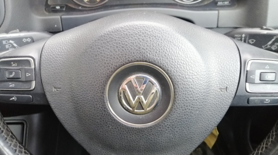 Airbag de pe Volan Modelul cu Comenzi Volkswagen Golf 6 Plus 2008 - 2014