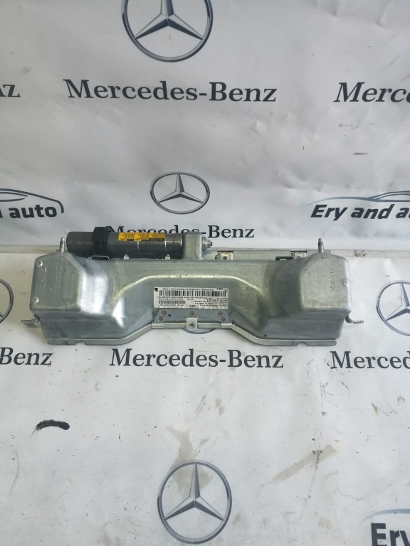 Airbag genunchi Mercedes A2048601902