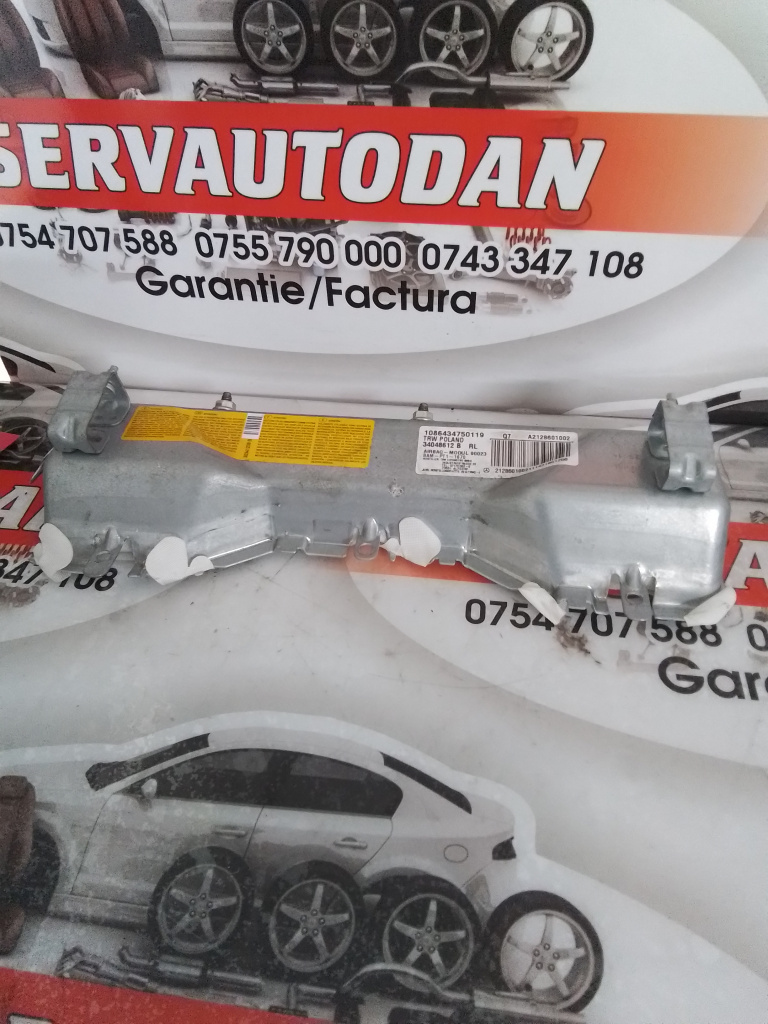 Airbag genunchi Mercedes-Benz E-Class (2010->) [A207] 2.2 Motorina 2012, A2128601002