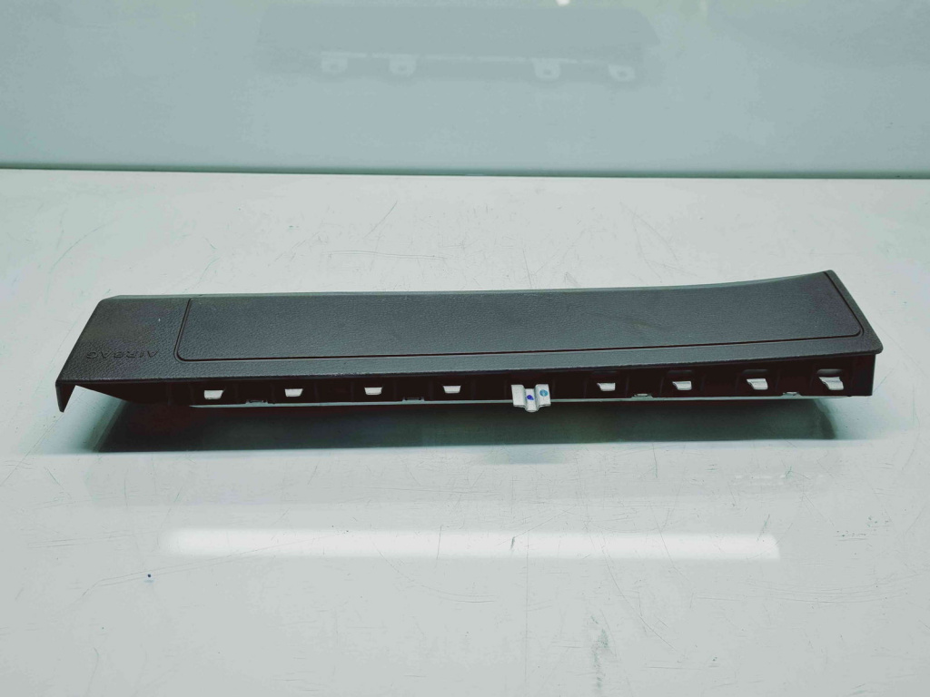Airbag genunchi Mercedes Clasa A (W176) [Fabr 2012-2018] 617379600C