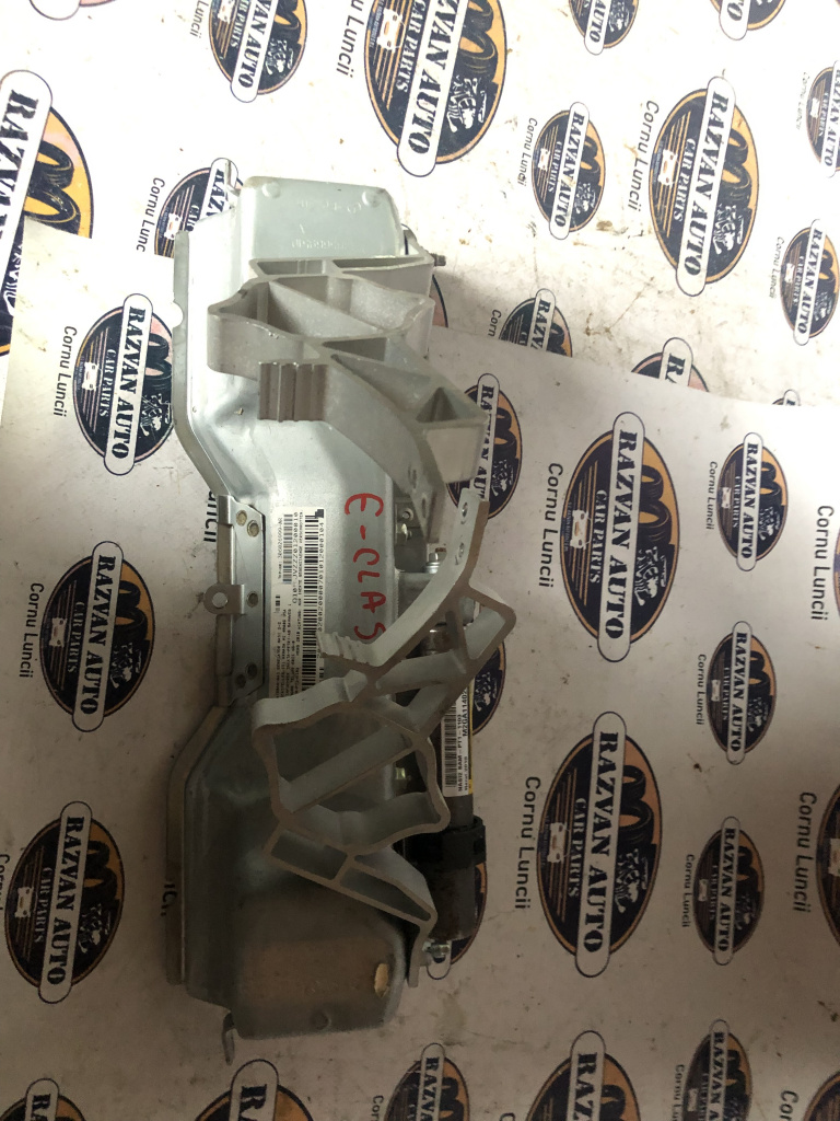 Airbag genunchi Mercedes E-Class 2010, 306026999-AR