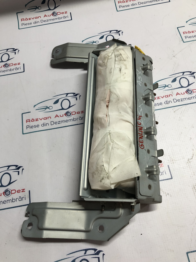 Airbag genunchi Mitsubishi ASX 2010, 7030A241 / 617622400C