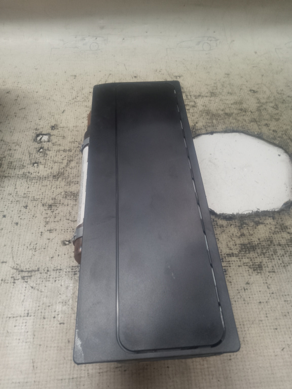 Airbag genunchi Volkswagen Passat B8 2.0 Motorina 2016, 3G2880842E