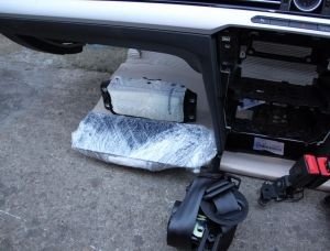 Airbag genunchi VW Passat B8 cod: 3G2880842E model 2017