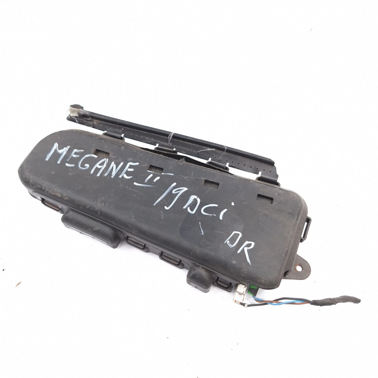 Airbag Lateral Dreapta,fata,scaun Renault MEGANE 2 2002 - 2010 8200077832B, 8200077832 B, YK35800+P/E, YK358-00+P/E, BAMPT10635, BAM PT1 0635