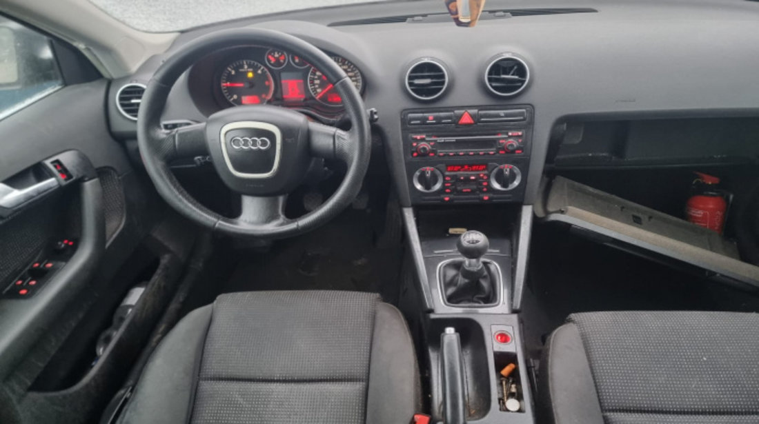 Airbag pasager 8po880202 Audi A3 8P/8PA [facelift] [2004 - 2008] Sportback hatchback 5-usi 1.9 TDI MT (105 hp) BLS