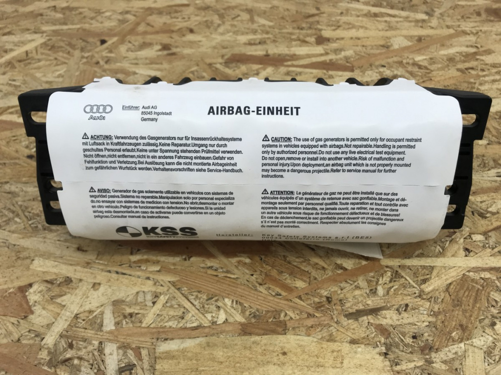 Airbag pasager A5 2.0 tfsi quattro coupe sedan 2010 (8T0880204F)
