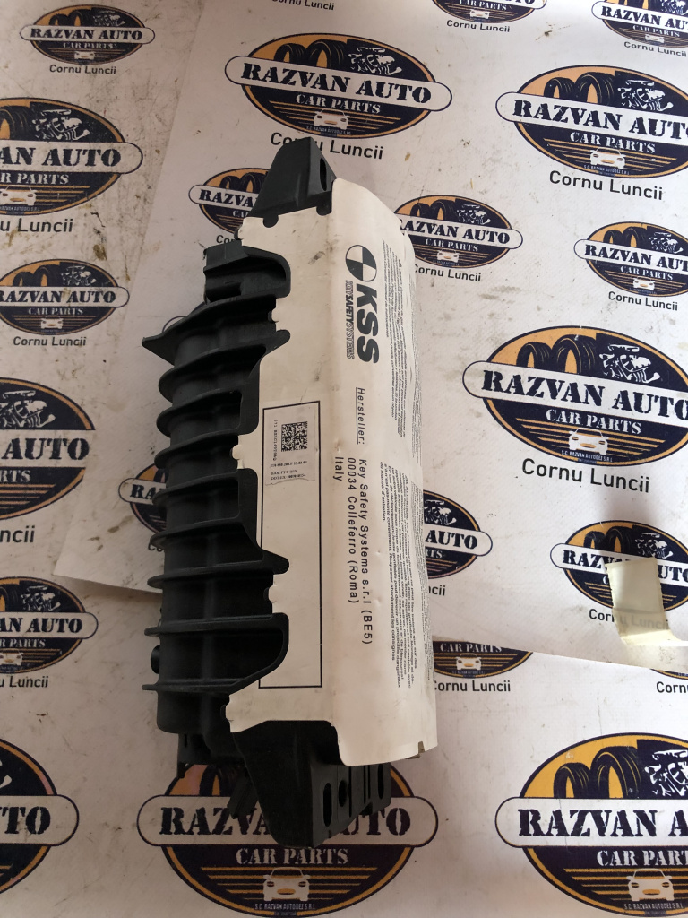 Airbag pasager Audi A4 B8 2010, 8T0880204F