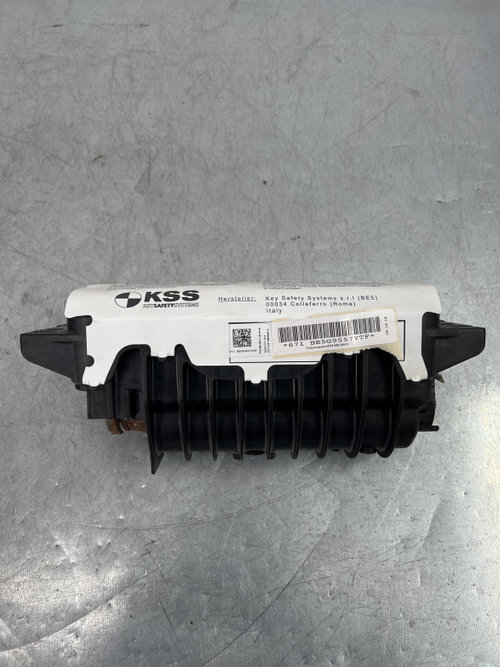Airbag pasager Audi A4 B8 Avant 2.0 TDI DPF Multitronic, 143cp sedan 2010 (8T0880204G)