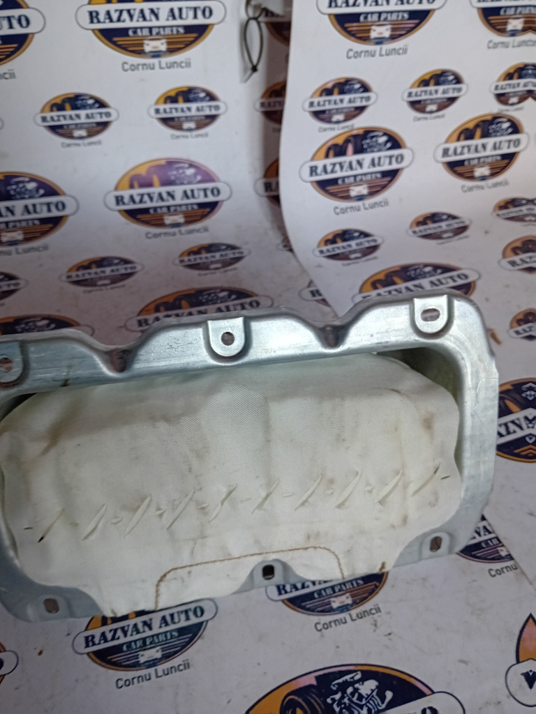 Airbag pasager Ford Fiesta 2014, 8V51A044H30