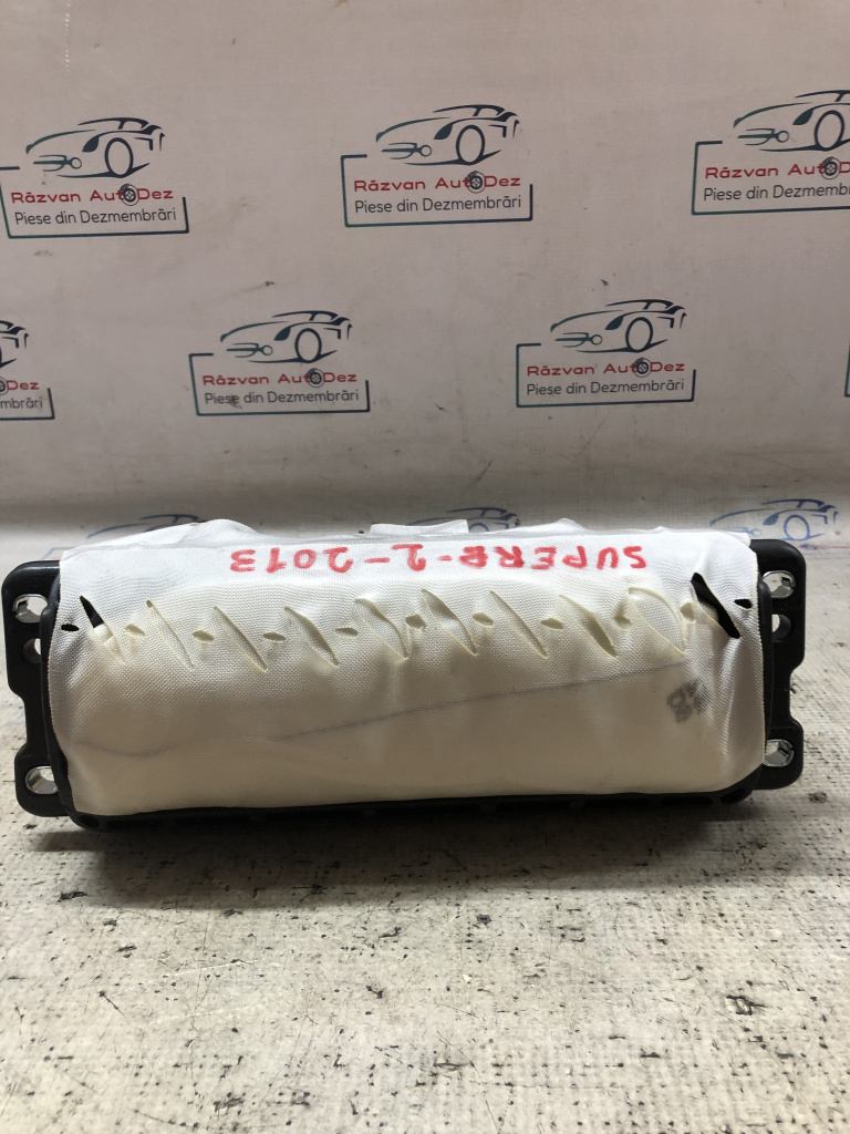 Airbag pasager Skoda Superb 2 1.6 2013, 3T0880204B