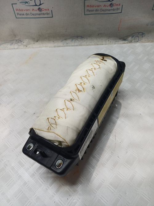 Airbag pasager Volkswagen Jetta 1.6 Motorina 2013, 5C6880204B