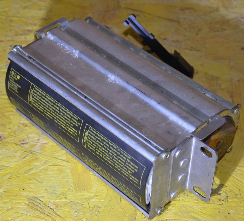 AIRBAG PASAGER VW GOLF 4 2001 Cod: 1J0 880 204 K