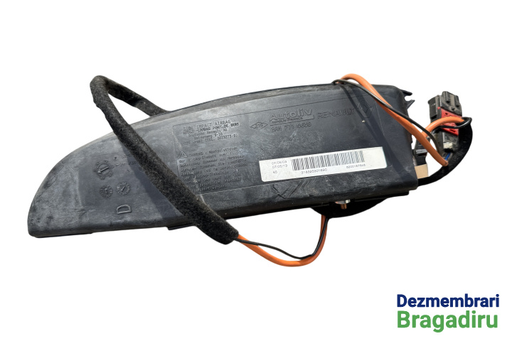 Airbag scaun dreapta Cod: 8200187648 8200187648 Renault Clio 2 [facelift] [2001 - 2005] Hatchback 5-usi 1.5 dCi MT (82 hp) Cod motor: K9K-B7-02