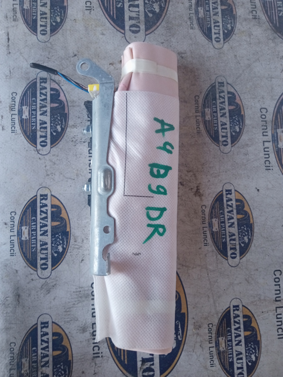 Airbag scaun dreapta fata Audi A4 B9, 8W5880242K