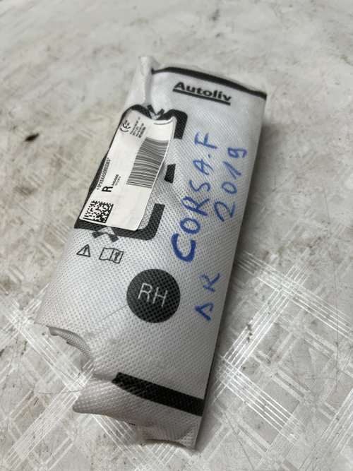 Airbag scaun dreapta fata Opel Corsa F - Benzina 2019, 9821954780