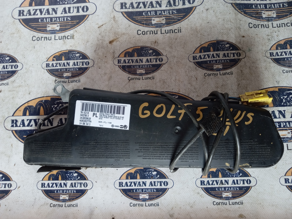Airbag scaun dreapta fata Volkswagen Golf 5 Plus 2010, 1K4880242D