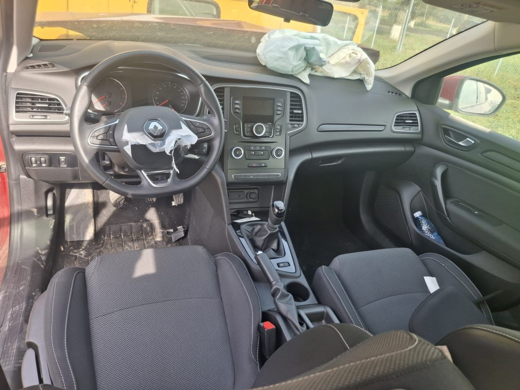 Airbag scaun fata dreapta 985L06213R Renault Megane 4 Sedan Facelift 1.3 TCE H5H-E490