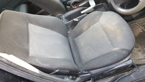 Airbag Scaun Fata Dreapta Pasager Opel Zafira B 20...