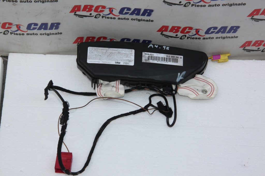 Airbag scaun stanga Audi A4 B5 cod: 8L0880241B model 1998