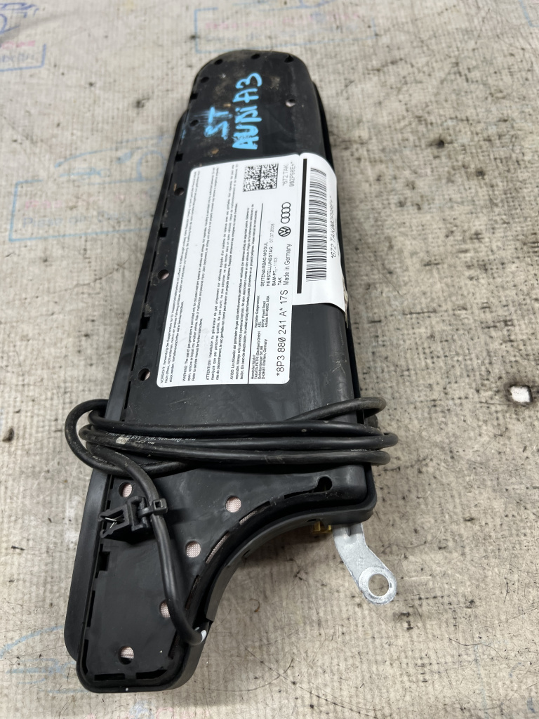 Airbag scaun stanga fata Audi A3 8P 2008, 8P3880241A