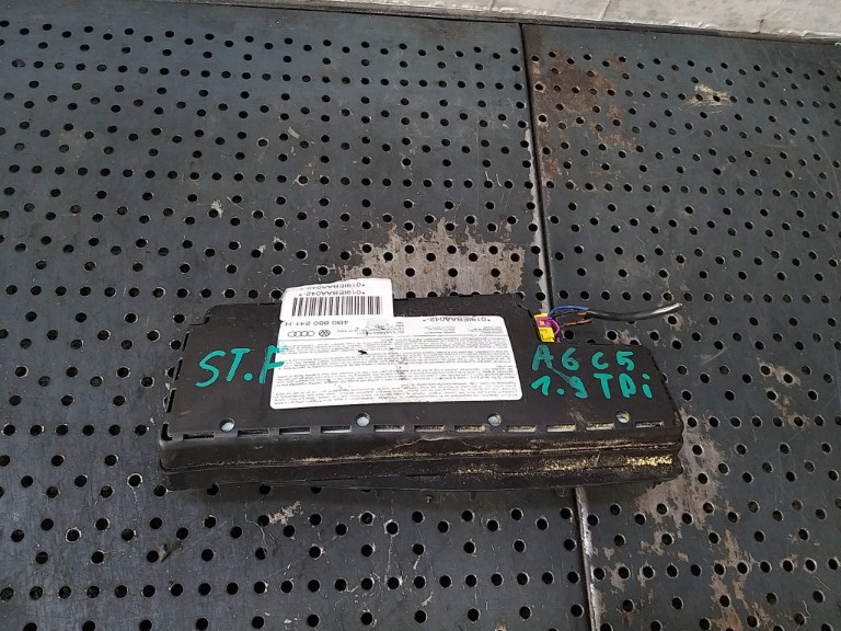 Airbag scaun stanga fata audi a6 c5 4b 4b0880241h