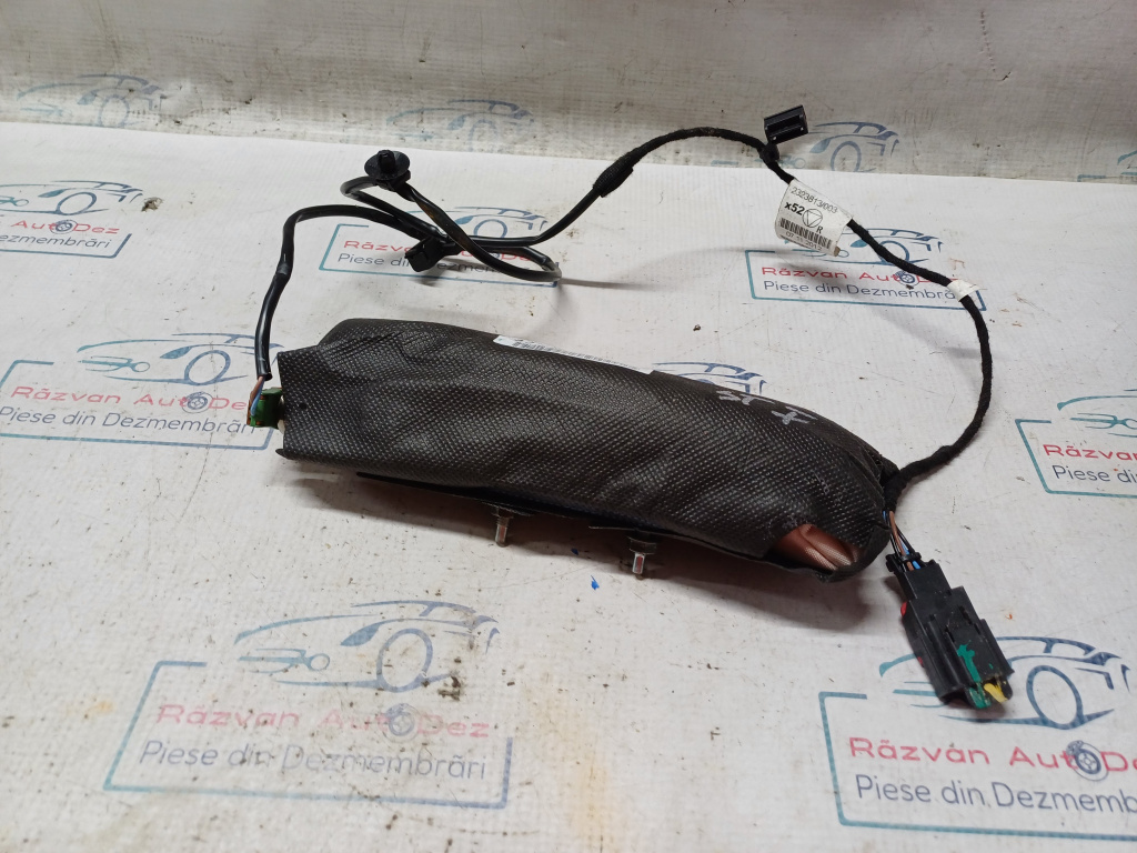 Airbag scaun stanga fata Dacia Duster - Benzina 2013, 985H17421R