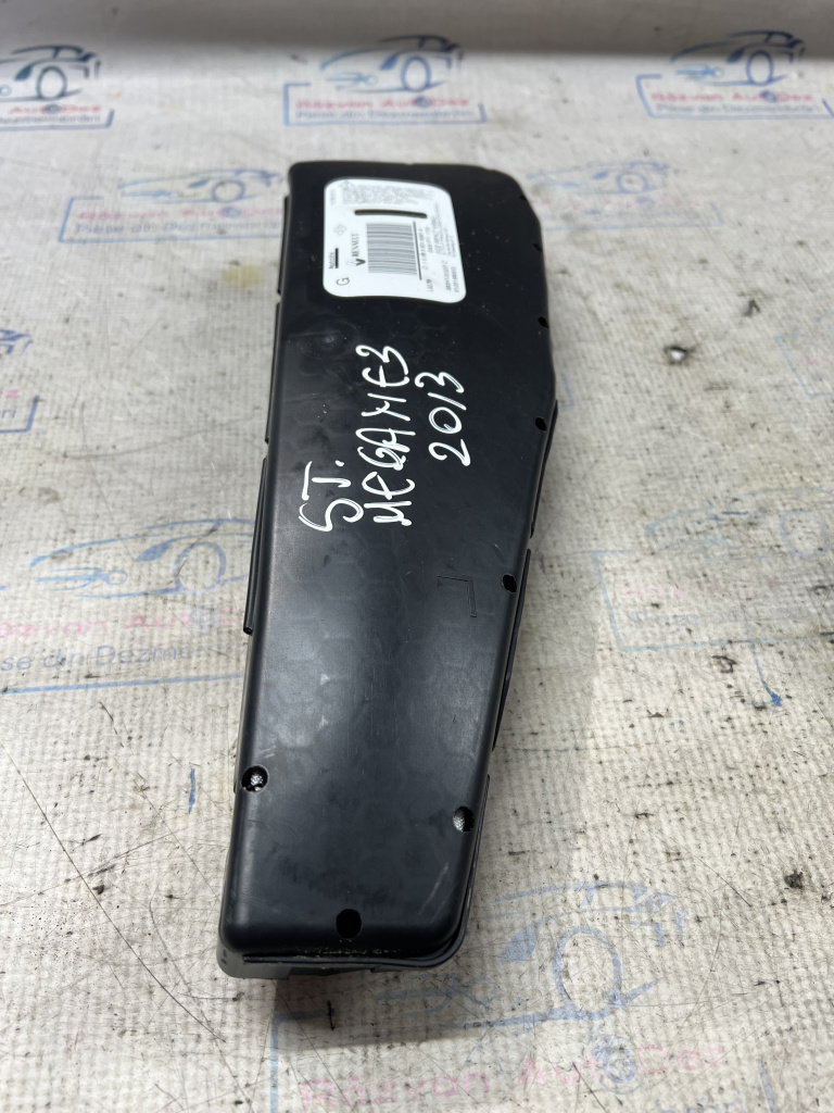 Airbag scaun stanga fata Renault Megane 3 2013, 985H10032R