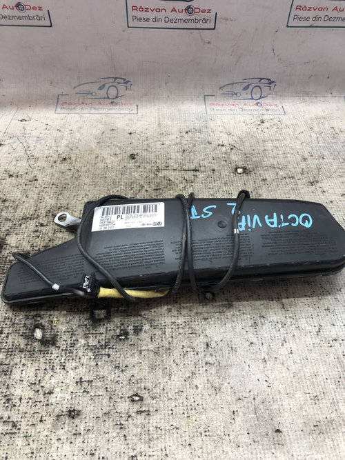 Airbag scaun stanga fata Skoda Octavia 2 2011, 1K4880242D
