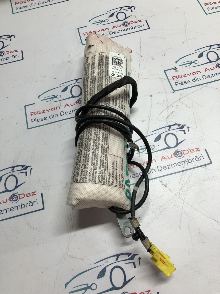 Airbag scaun stanga fata Volkswagen Passat CC 2008, 1K8880241A