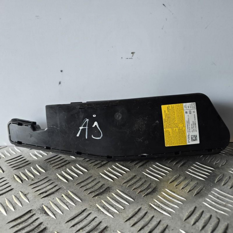 Airbag scaun stanga Opel Astra J Facelift 2012-2018 13251381 LH
