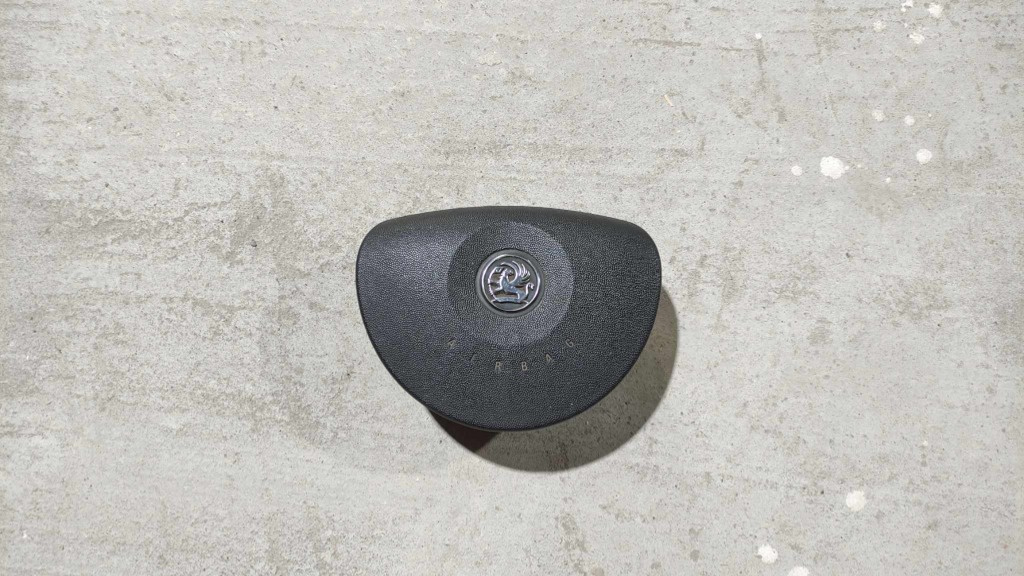 Airbag volan 13111508 Opel Corsa C an fab. 2000 - 2006