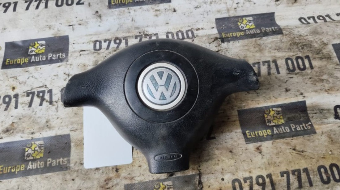 Airbag volan 3 spite Vw Golf 4 , Passat B5 1.9 TDI cod motor ASZ an 2004 cod 3B0880201BK