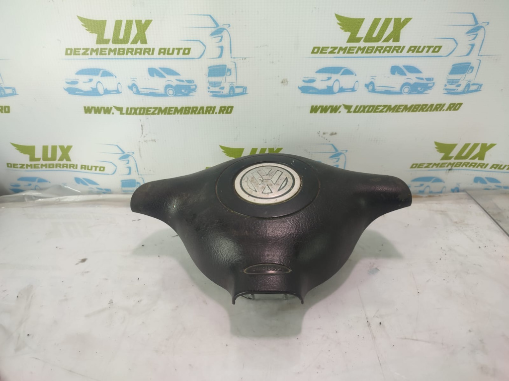 Airbag volan 3b0880201bk Volkswagen VW Passat B5 [1996 - 2000]