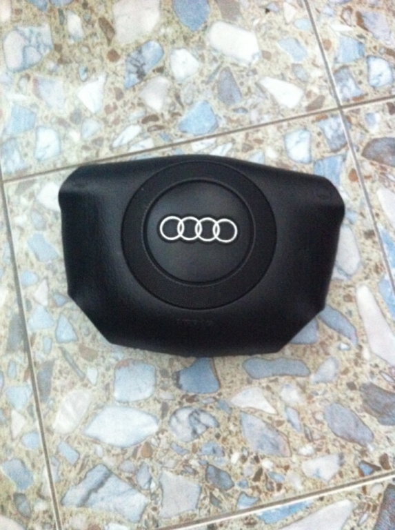 Airbag volan Audi A6 4B/C5 [facelift] [2001 - 2004] Sedan 1.9 TDI 5MT (115hp) AJM