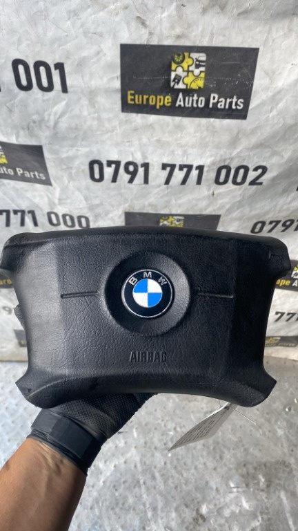 Airbag volan BMW seria 3 E46 an 2001 cod 33109724404