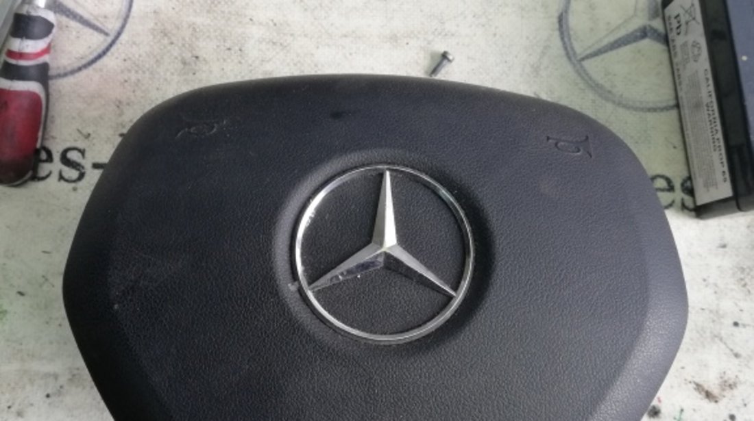 Airbag volan Mercedes E200 cdi W212 in stare foarte buna