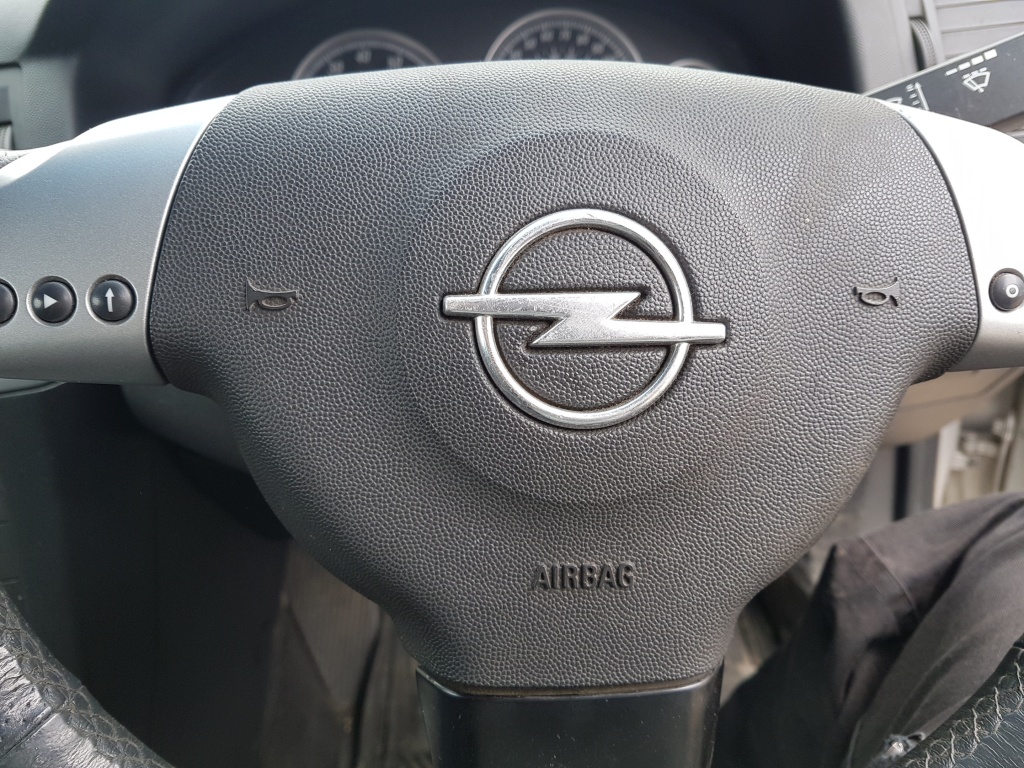 Airbag Volan Modelul cu Comenzi Opel Vectra C 2002 - 2008