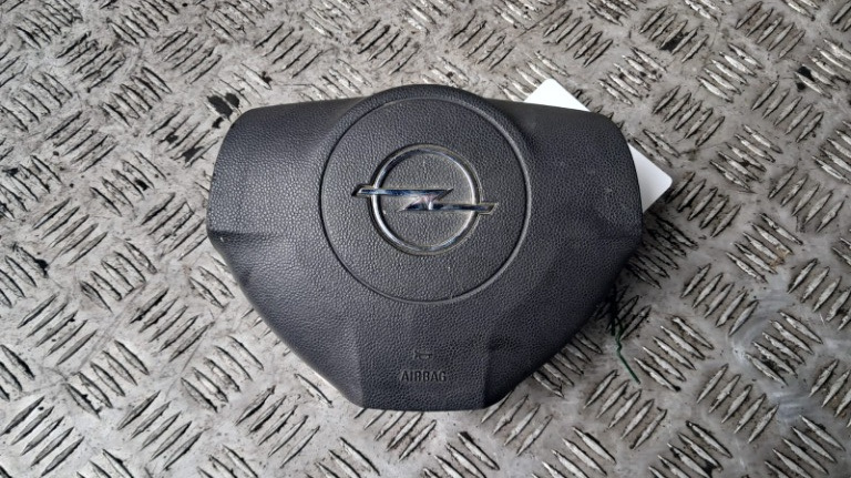 Airbag volan Opel ASTRA H 1.4 benzina 66KW /90 CP cod motor Z14XEP ,transmisie manula 5+1 an 2007 cod 13111344