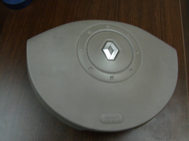 Airbag volan Renault Megane 2 [2002 - 2006] Hatchback 5-usi 1.9 dCi MT (120 hp) II (BM0/1_ CM0/1_)