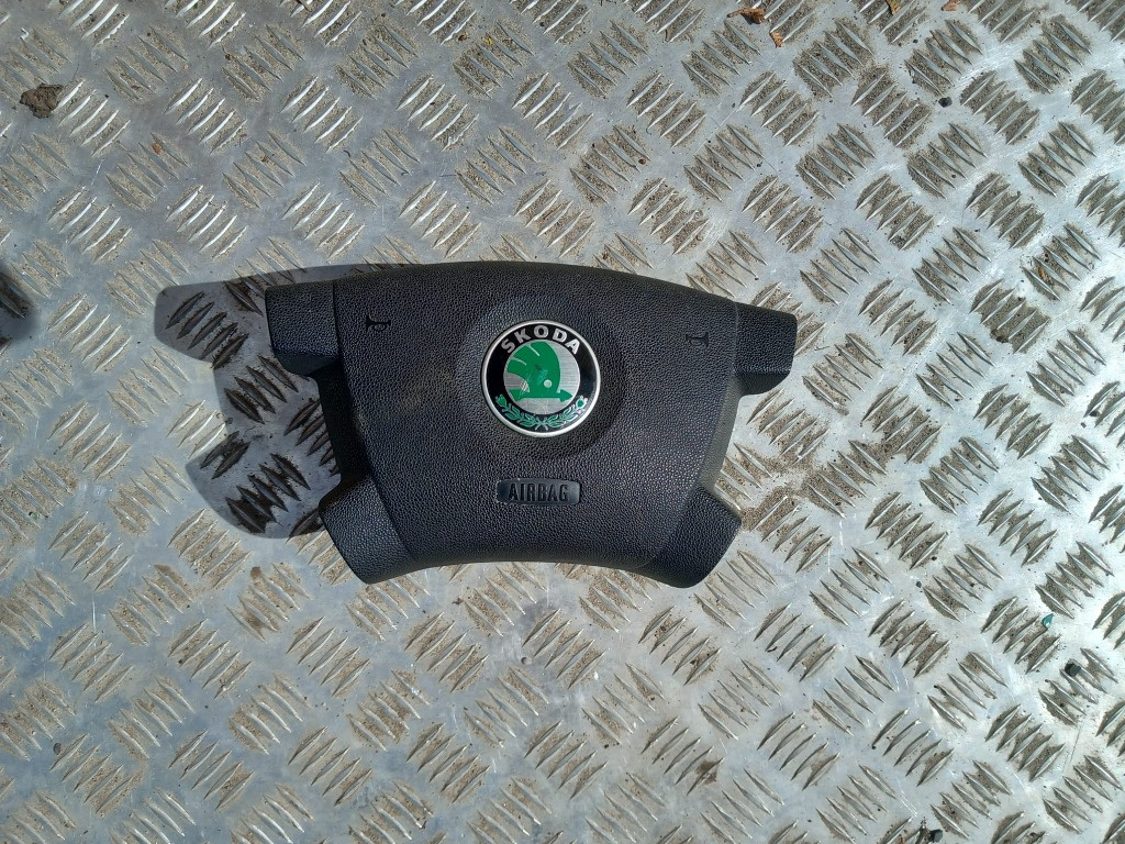 Airbag volan skoda fabia 1. 4 benzina an 2001