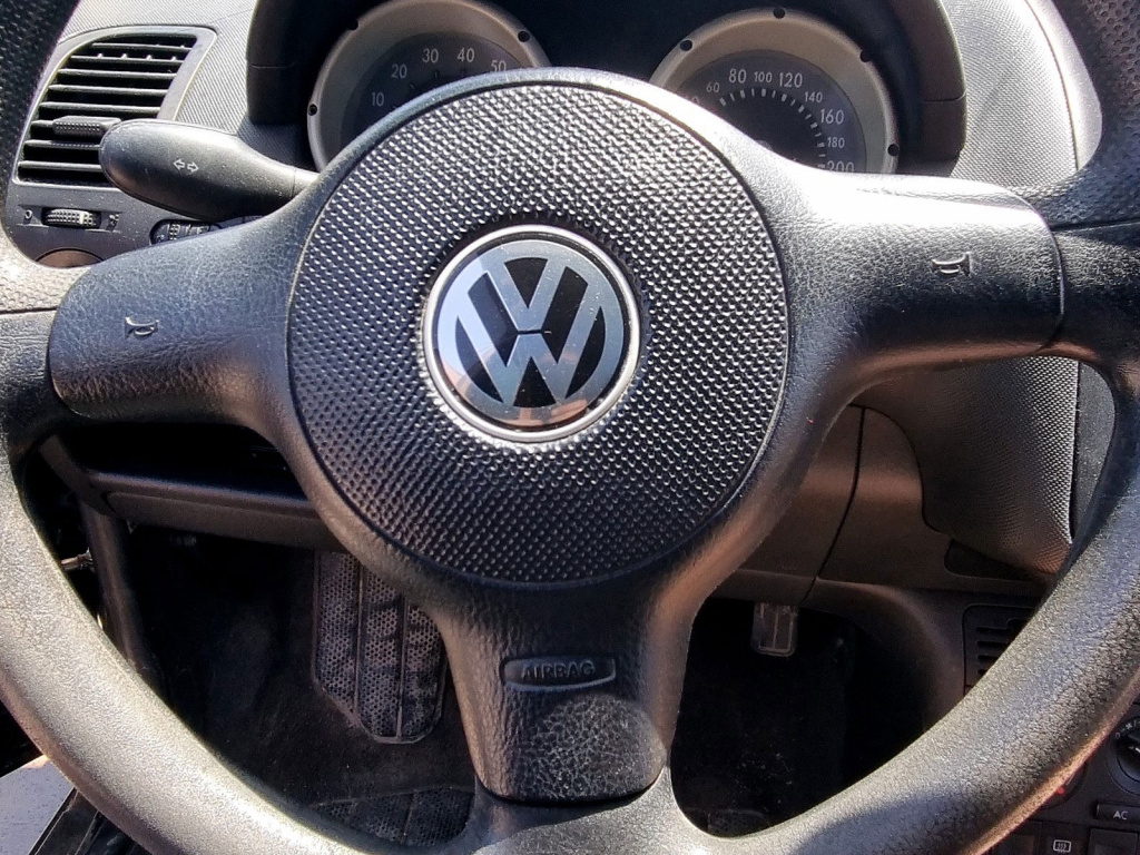 Airbag volan Volkswagen Polo (6N2) [Fabr 1995-2000] 1.4 Benz AUA 55 KW / 75 CP
