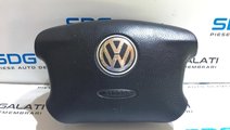 Airbag Volan VW Golf 4 1997 - 2005 COD : 3B0880201...