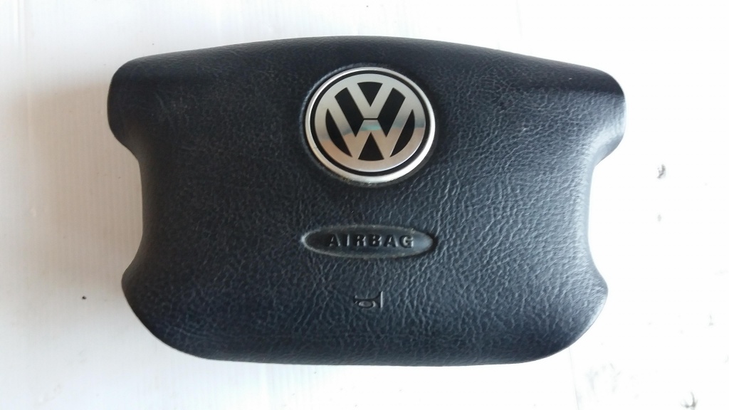 Airbag volan vw passat b5 golf 4 2000 3b0880201am