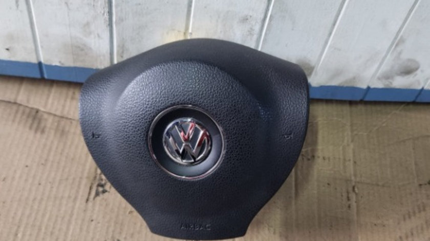 Airbag volan Vw Passat B7 an de fabricatie 2012 Cod : 3C8880201P