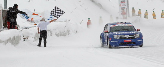 Alain Prost la prima victorie din Trofeul Andros 2010-2011 Alain Prost la prima victorie din Trofeul Andros 2010-2011