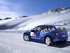 Alain Prost va pilota o Dacia Duster la Trofeul Andros