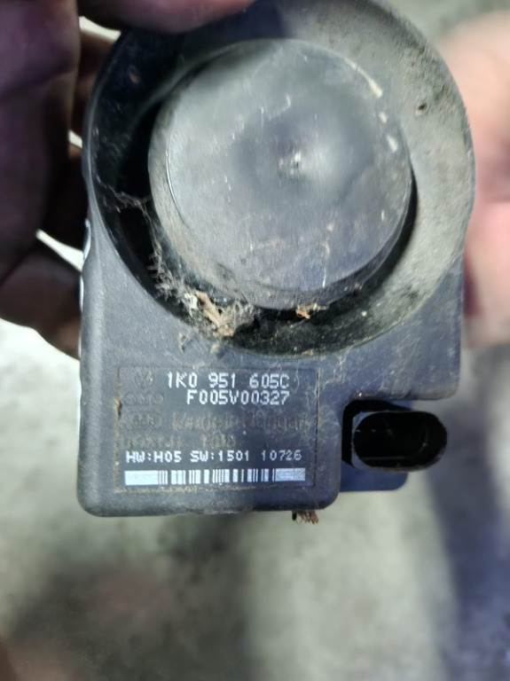Alarma Volkswagen Passat B7 Cod : 1k0951605c